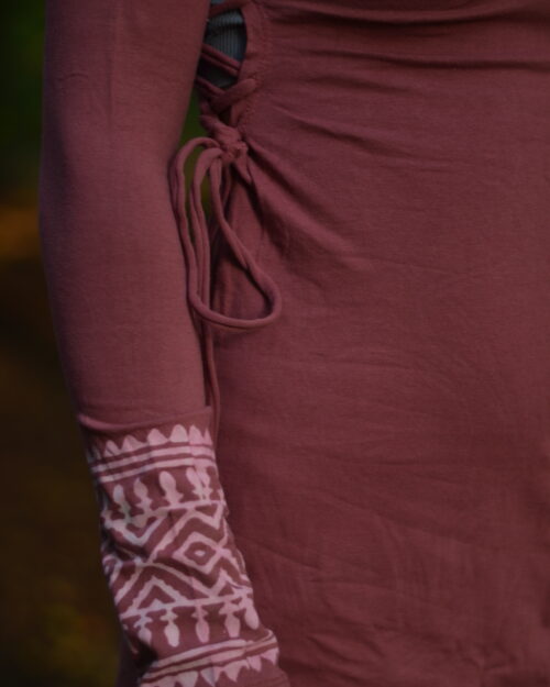 stretch-kleid-stammes-look