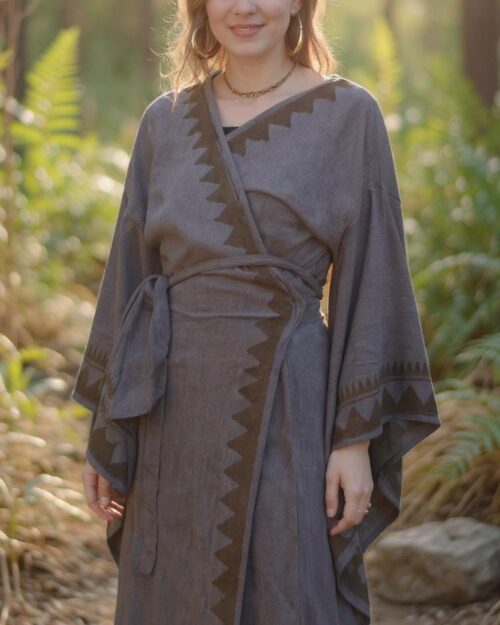 wickel-kleid-stammes-look-blau