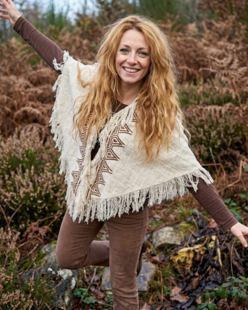 weste-weiß-hippie-kleidung-tribalstyle