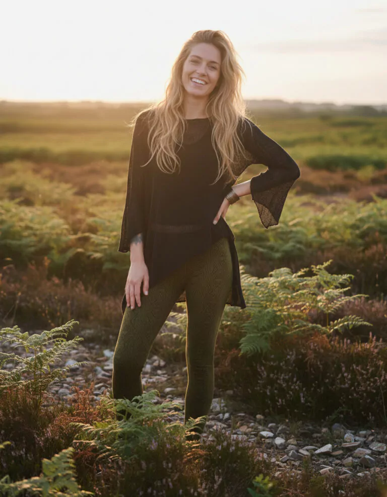 alternative-kleidung-mesh-pullover