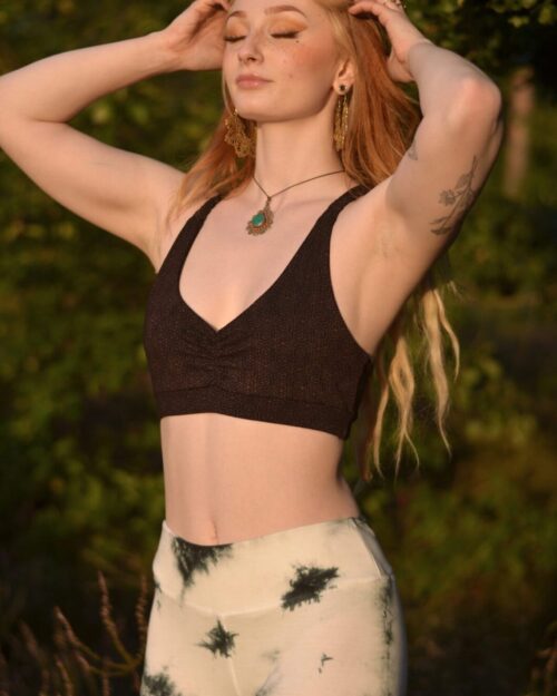 fair-yoga-wear-grunge-style-schwarz