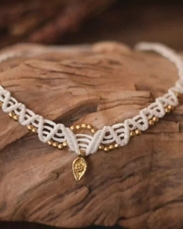 halsschmuck-tiara-boho-outfit