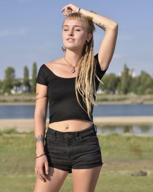 individuelle-kleidung-techno-rave-festival