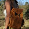 leder-rucksack-hippie-festival-beige