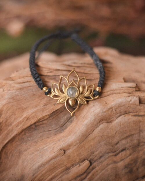 lotus-schmuck-yoga-symbol-handmade