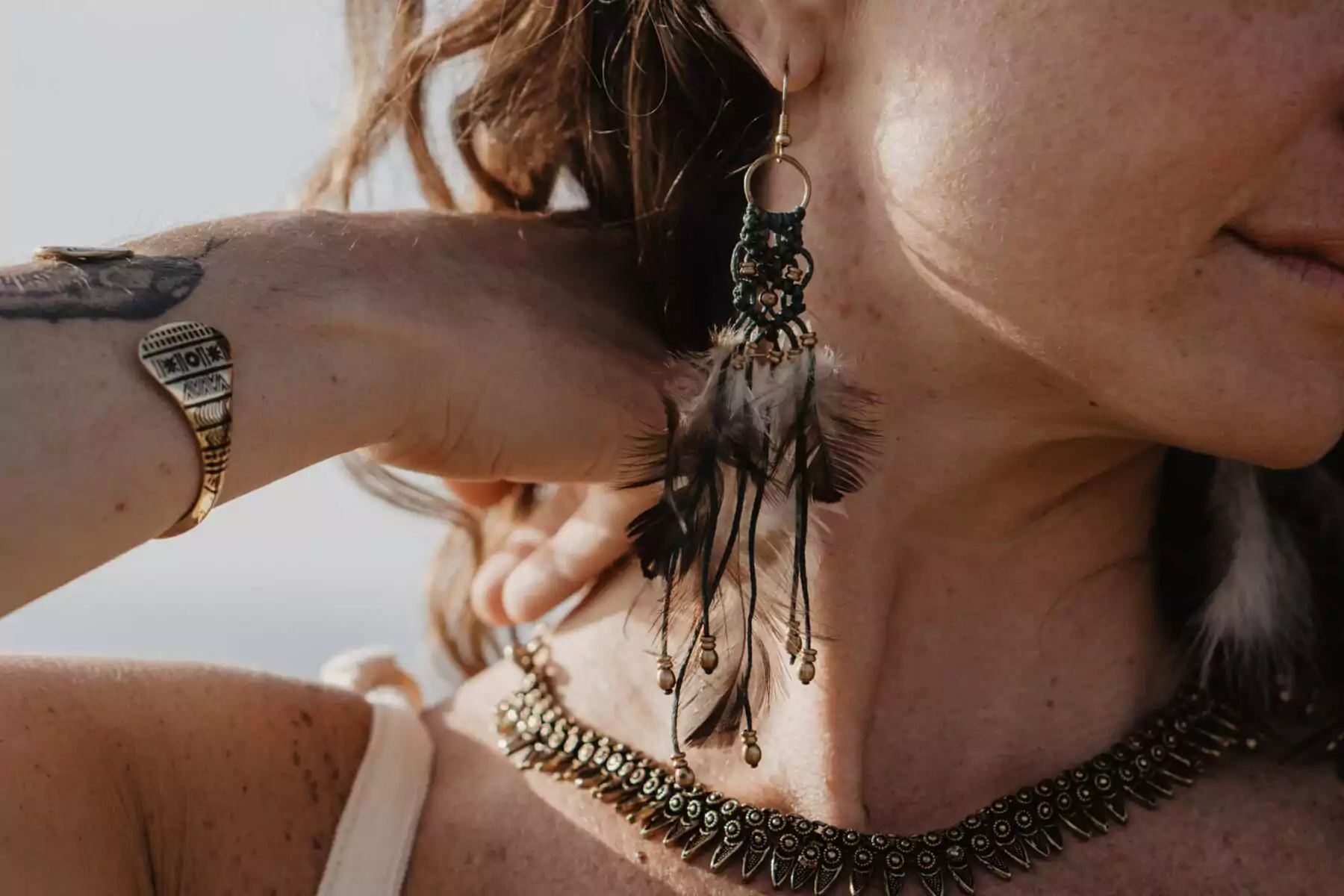 makrame-ohrringe-feder-schmuck