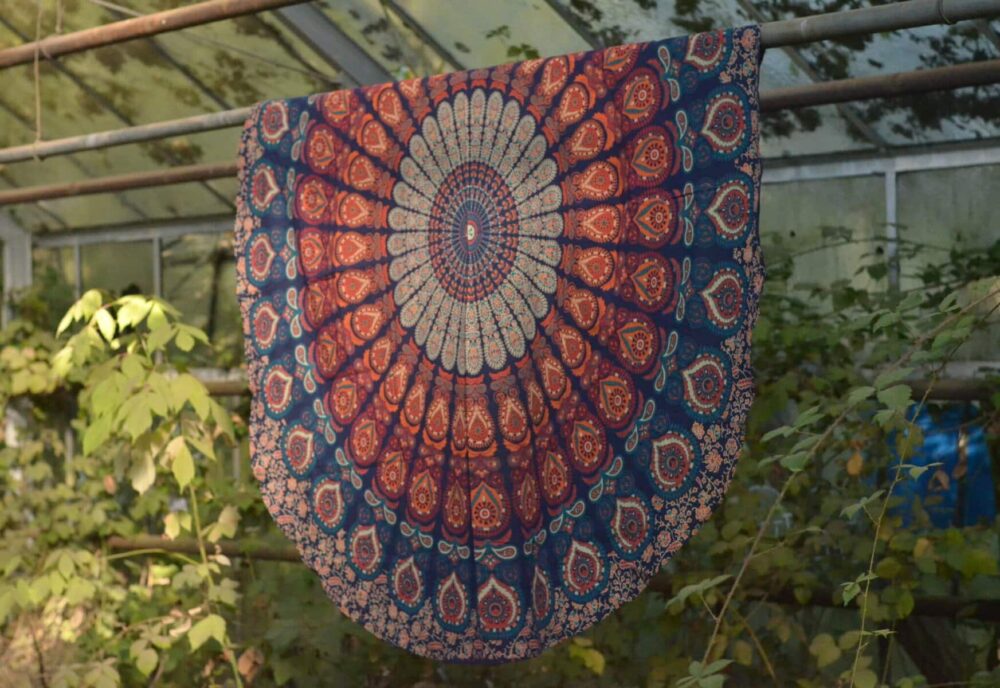 mandala-wandtuch-yoga-deko-ideen
