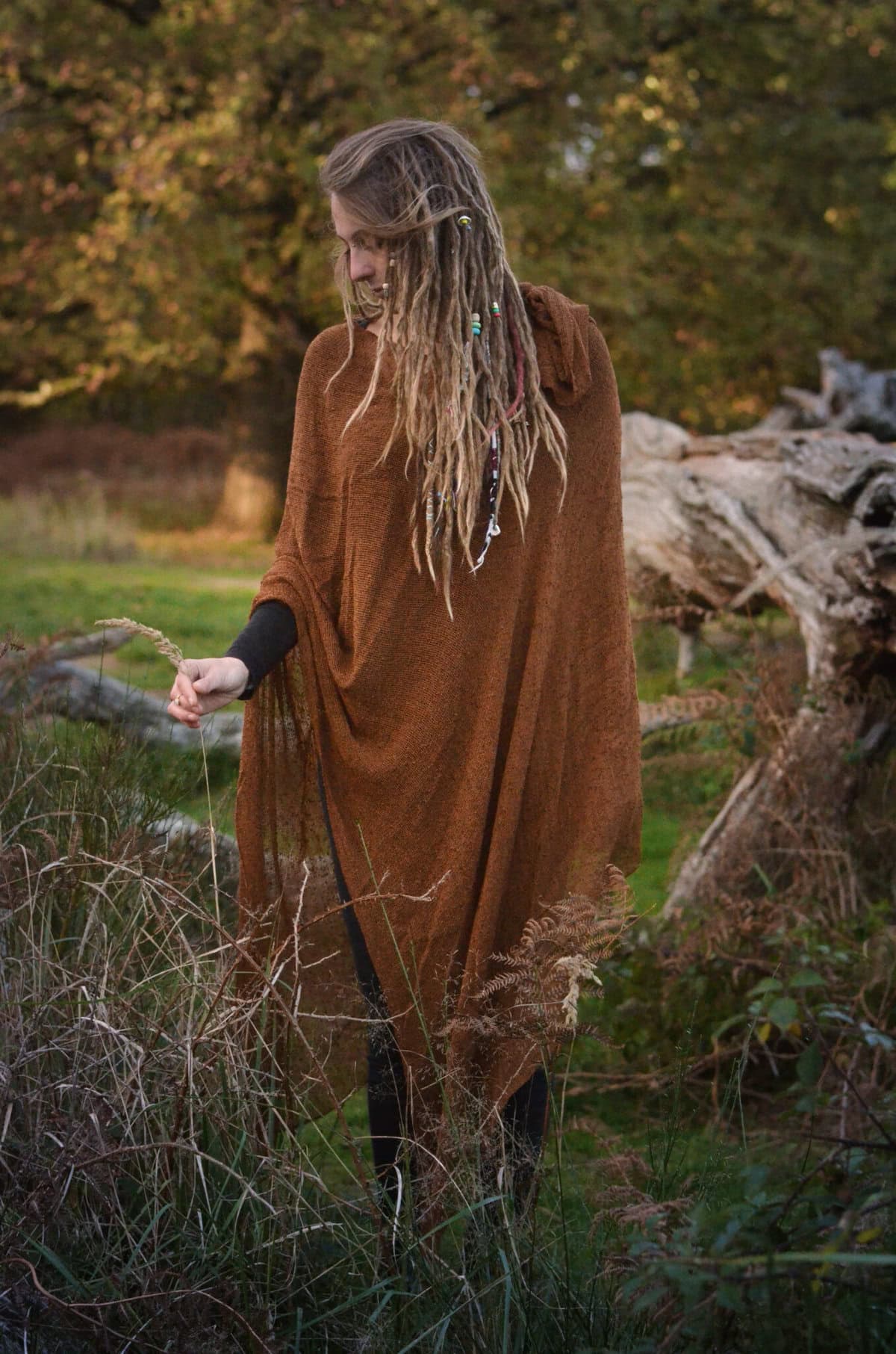 poncho-rost-orange-boho-chic