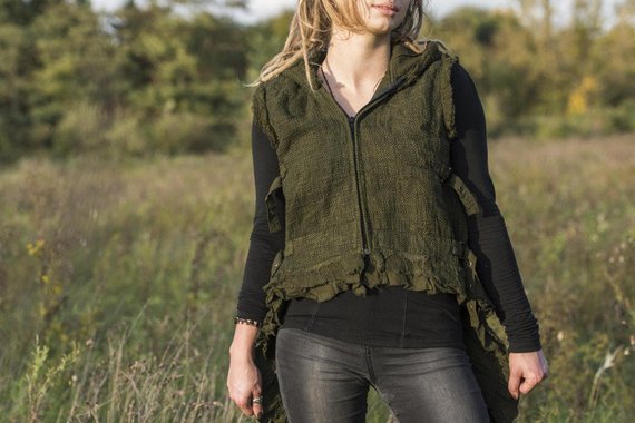 weste-gruen-larp-psy