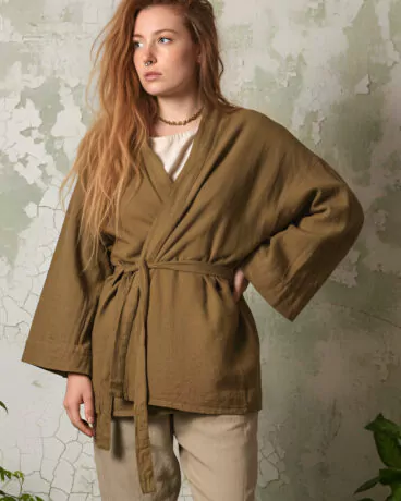 wickel-weste-erdfarben-spirituelle-mode