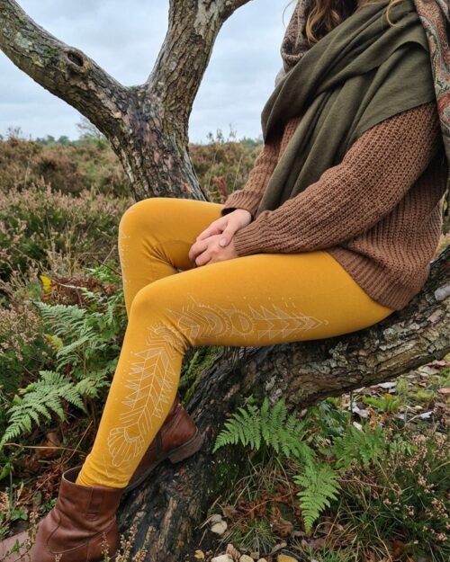 ausgefallene-leggings-gelb-gemustert