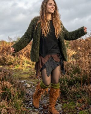 lagenrock-schwarz-fantasy-outfit