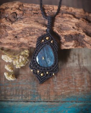 makrame-kette-hippieschmuck-alternative-look