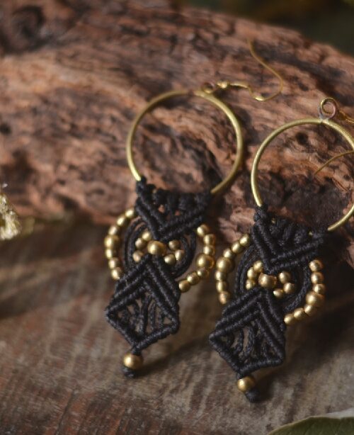 makrame-ohrringe-hippiemode-alternativ