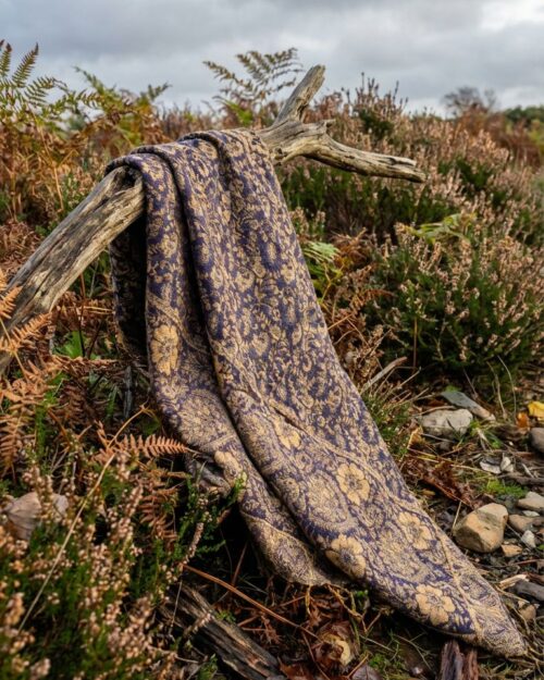 schal-yak-paisley-tibet-schal-blau