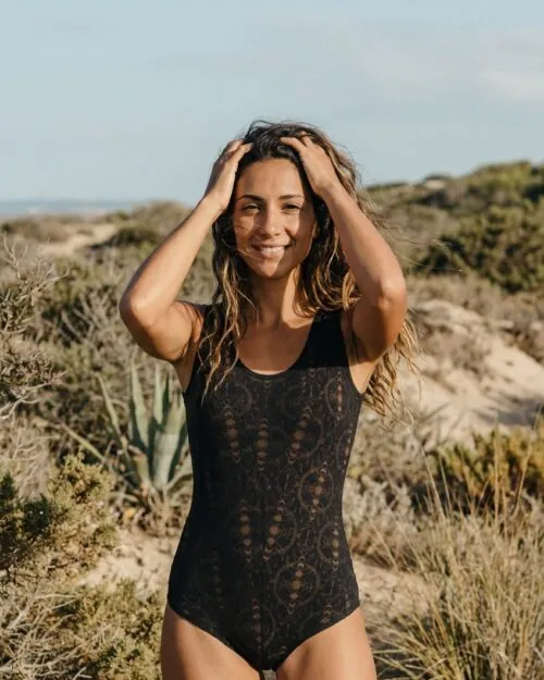 mond-body-yoga-wear-schwarz
